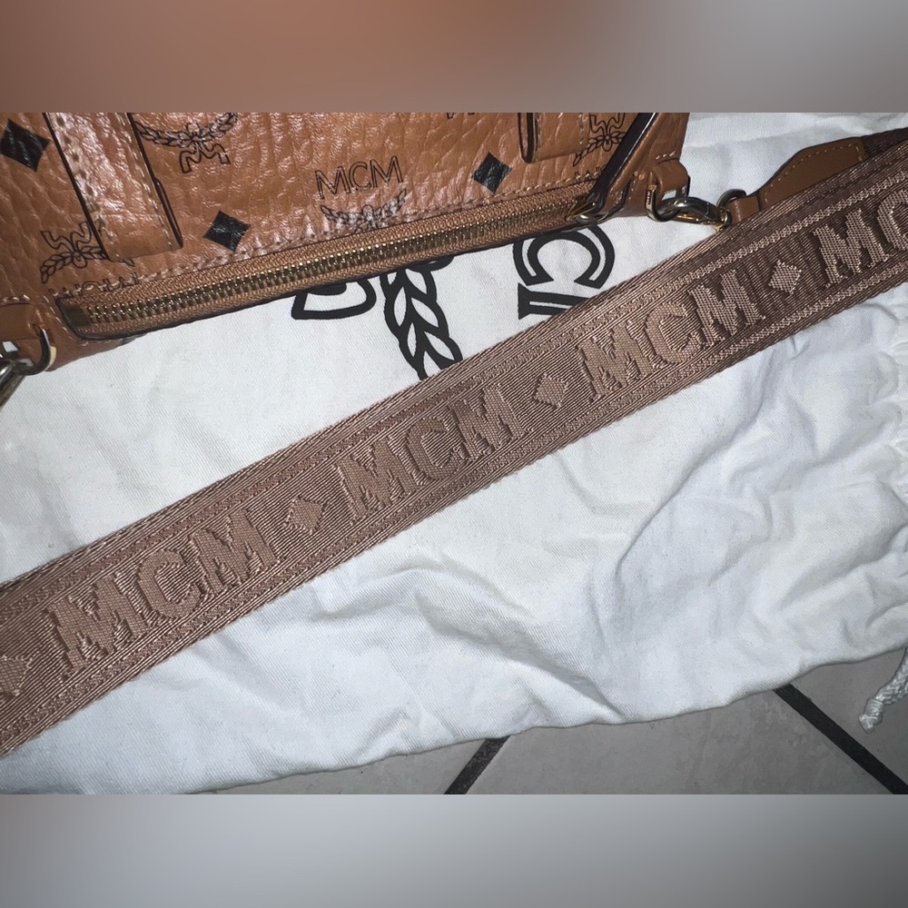 MCM Crossbody Small Bag - Picture 7 of 11